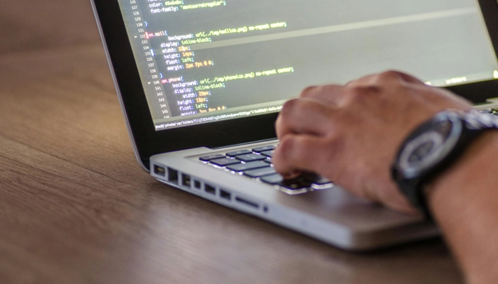 مهارتها و زبانهای برنامه نویسی مارک زاکربرگ